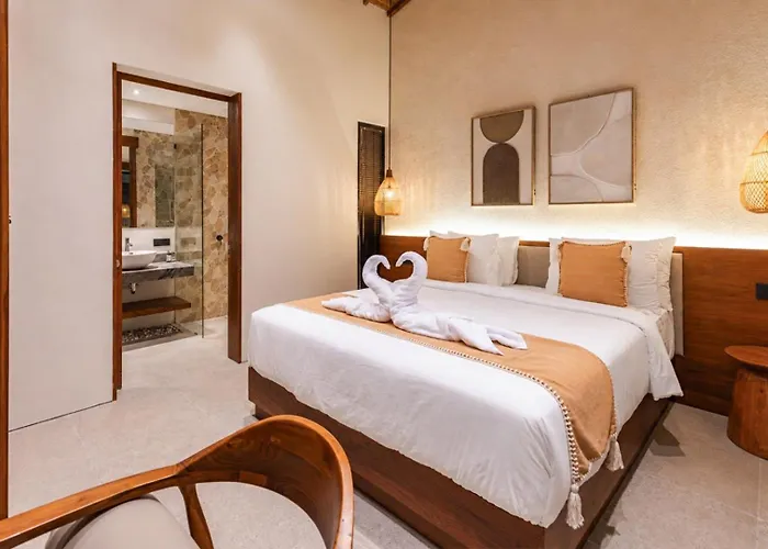 Svargi D 3br Luxury W Privatepool Near Padang Padang *